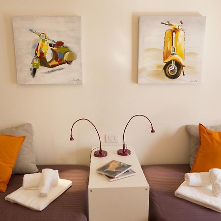 Fiera Monterosa 11 Apartment Milano Phòng bức ảnh